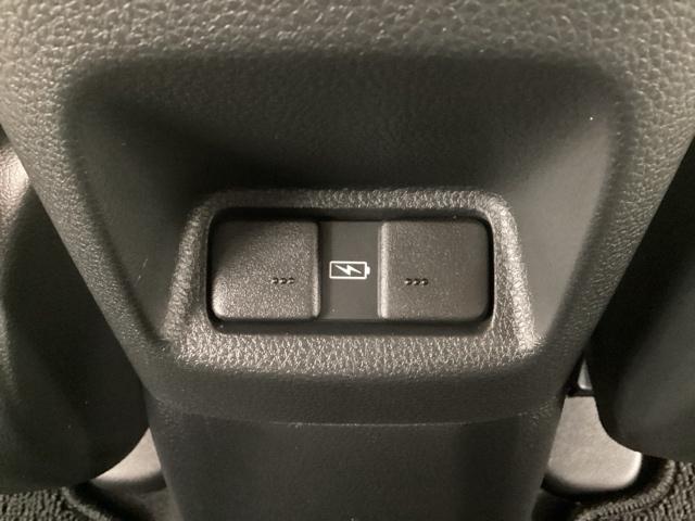 フィット e:HEVホーム メモリーナビ ETC バックカメラ フルセグ シートヒーター オートクルーズコントロール アイドリングストップ USB入力端子 衝突防止システム LEDヘッドランプ クリアランスソナー スマートキー(34枚目)