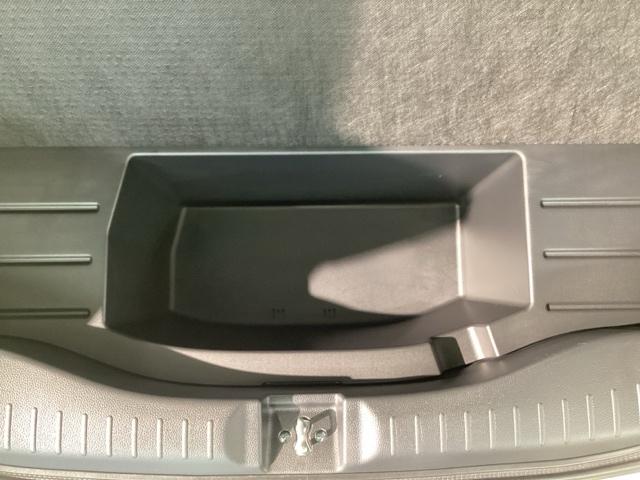 フィット e:HEVホーム メモリーナビ ETC バックカメラ フルセグ シートヒーター オートクルーズコントロール アイドリングストップ USB入力端子 衝突防止システム LEDヘッドランプ クリアランスソナー スマートキー(50枚目)