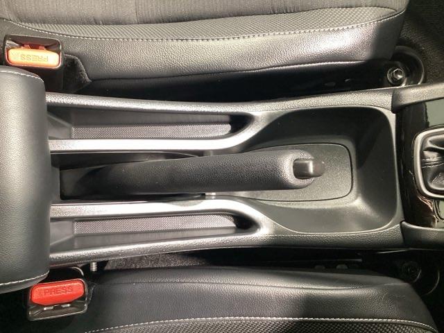 WR-V Z+ 純正メモリーナビ ドラレコ ETC ホンダセンシング バックカメラ アルミホイール フルセグ オートクルーズコントロール USB入力端子 衝突防止システム LEDヘッドランプ クリアランスソナー(42枚目)