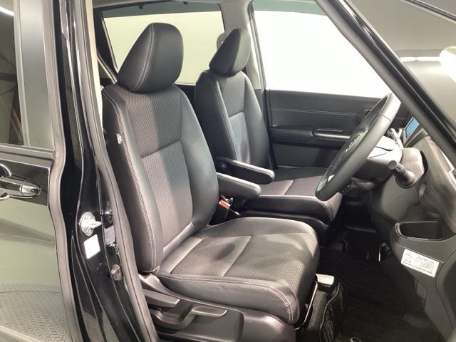 フリードハイブリッド ハイブリッド・Ｇ　純正メモリーナビ　ＥＴＣ　障害物センサー　ホンダセンシング　シートヒーター（14枚目）