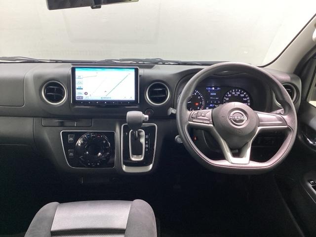 キャラバン ロングプレミアムＧＸ　マルチベッドテーブル付き　メモリーナビ　全周囲カメラ　ＥＴＣ　障害物センサー（15枚目）