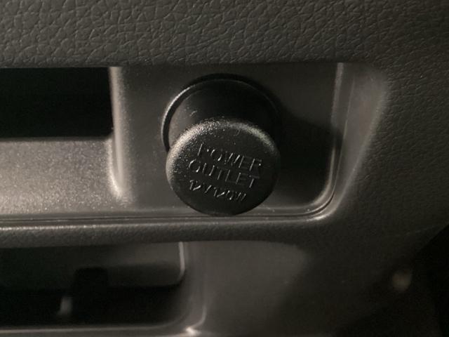 キャラバン ロングプレミアムＧＸ　マルチベッドテーブル付き　メモリーナビ　全周囲カメラ　ＥＴＣ　障害物センサー（33枚目）