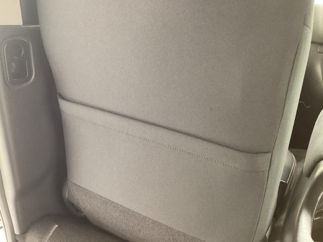 キャラバン ロングプレミアムＧＸ　マルチベッドテーブル付き　メモリーナビ　全周囲カメラ　ＥＴＣ　障害物センサー（40枚目）