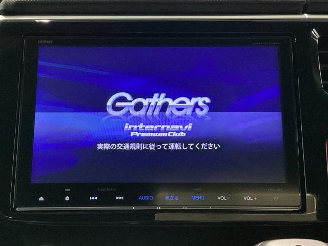 ステップワゴンスパーダ スパーダ・クールスピリットホンダセンシング　４ＷＤ　純正メモリーナビ　ドラレコ　ＥＴＣ　ホンダセンシング　シートヒーター　バックカメラ　両側電動スライドドア　３列シート　ウォークスルー　フルセグ　オートクルーズコントロール　ターボ　ＤＶＤ再生（17枚目）