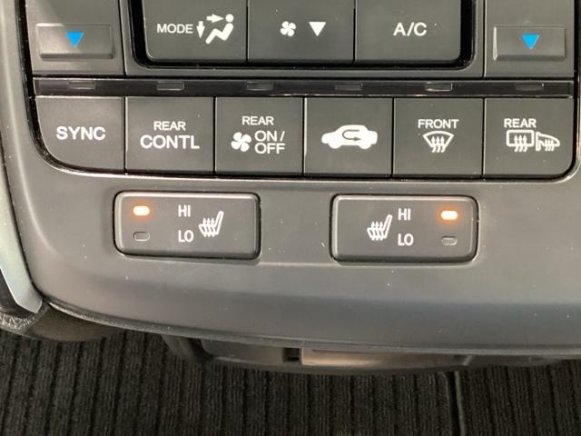 ステップワゴンスパーダ スパーダ・クールスピリットホンダセンシング　４ＷＤ　純正メモリーナビ　ドラレコ　ＥＴＣ　ホンダセンシング　シートヒーター　バックカメラ　両側電動スライドドア　３列シート　ウォークスルー　フルセグ　オートクルーズコントロール　ターボ　ＤＶＤ再生（25枚目）