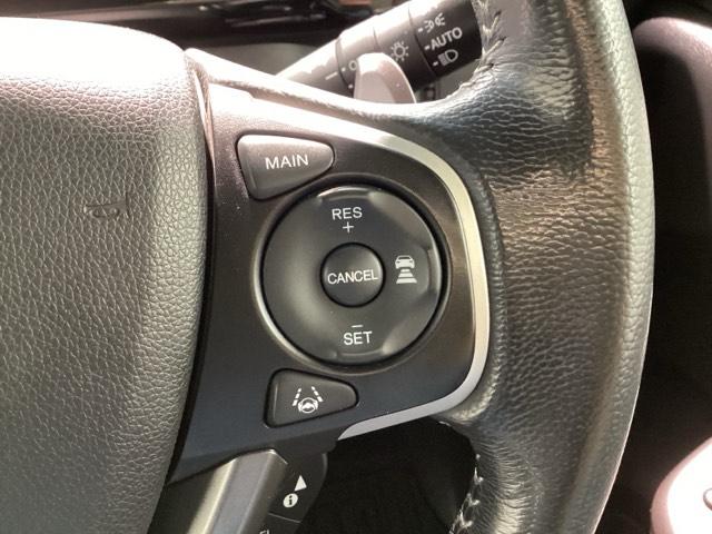 ステップワゴンスパーダ スパーダ・クールスピリットホンダセンシング　４ＷＤ　純正メモリーナビ　ドラレコ　ＥＴＣ　ホンダセンシング　シートヒーター　バックカメラ　両側電動スライドドア　３列シート　ウォークスルー　フルセグ　オートクルーズコントロール　ターボ　ＤＶＤ再生（28枚目）