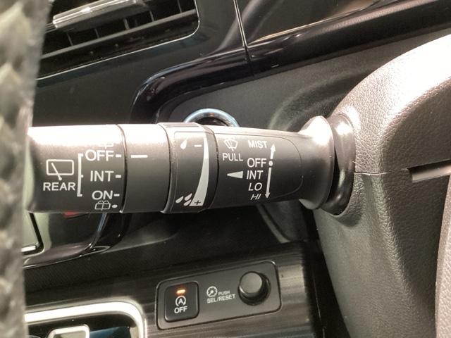 ステップワゴンスパーダ スパーダ・クールスピリットホンダセンシング　４ＷＤ　純正メモリーナビ　ドラレコ　ＥＴＣ　ホンダセンシング　シートヒーター　バックカメラ　両側電動スライドドア　３列シート　ウォークスルー　フルセグ　オートクルーズコントロール　ターボ　ＤＶＤ再生（31枚目）