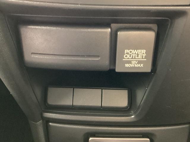 ステップワゴンスパーダ スパーダ・クールスピリットホンダセンシング　４ＷＤ　純正メモリーナビ　ドラレコ　ＥＴＣ　ホンダセンシング　シートヒーター　バックカメラ　両側電動スライドドア　３列シート　ウォークスルー　フルセグ　オートクルーズコントロール　ターボ　ＤＶＤ再生（38枚目）