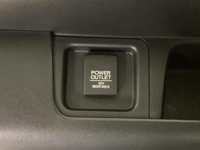 ステップワゴンスパーダ スパーダ・クールスピリットホンダセンシング　４ＷＤ　純正メモリーナビ　ドラレコ　ＥＴＣ　ホンダセンシング　シートヒーター　バックカメラ　両側電動スライドドア　３列シート　ウォークスルー　フルセグ　オートクルーズコントロール　ターボ　ＤＶＤ再生（39枚目）