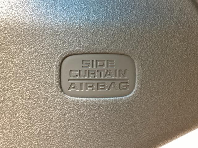 ステップワゴンスパーダ スパーダ・クールスピリットホンダセンシング　４ＷＤ　純正メモリーナビ　ドラレコ　ＥＴＣ　ホンダセンシング　シートヒーター　バックカメラ　両側電動スライドドア　３列シート　ウォークスルー　フルセグ　オートクルーズコントロール　ターボ　ＤＶＤ再生（40枚目）