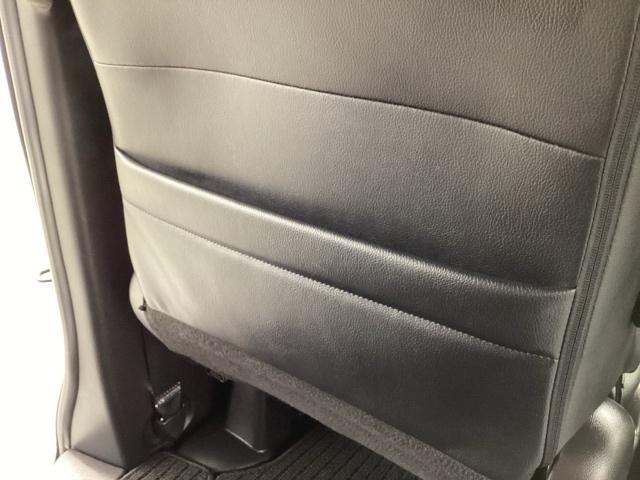 ステップワゴンスパーダ スパーダ・クールスピリットホンダセンシング　４ＷＤ　純正メモリーナビ　ドラレコ　ＥＴＣ　ホンダセンシング　シートヒーター　バックカメラ　両側電動スライドドア　３列シート　ウォークスルー　フルセグ　オートクルーズコントロール　ターボ　ＤＶＤ再生（48枚目）