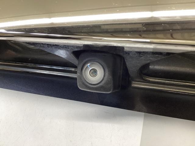 ステップワゴンスパーダ スパーダ・クールスピリットホンダセンシング　４ＷＤ　純正メモリーナビ　ドラレコ　ＥＴＣ　ホンダセンシング　シートヒーター　バックカメラ　両側電動スライドドア　３列シート　ウォークスルー　フルセグ　オートクルーズコントロール　ターボ　ＤＶＤ再生（65枚目）