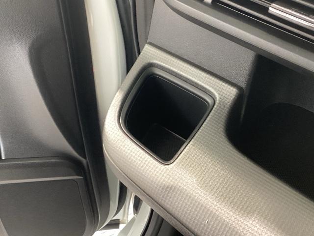 ステップワゴンスパーダ スパーダ　純正メモリーナビ　ＥＴＣ　ロールシェード　スマートキー（45枚目）