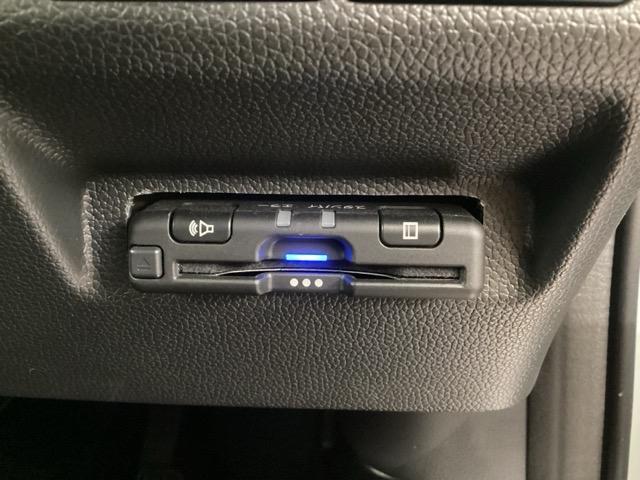 フリード＋ハイブリッド ハイブリッドＧブラックスタイル　レンタカーアップ　純正メモリーナビ　ＥＴＣ　ホンダセンシング　シートヒーター（32枚目）