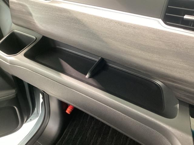 フリード＋ハイブリッド ハイブリッドＧブラックスタイル　レンタカーアップ　純正メモリーナビ　ＥＴＣ　ホンダセンシング　シートヒーター（41枚目）