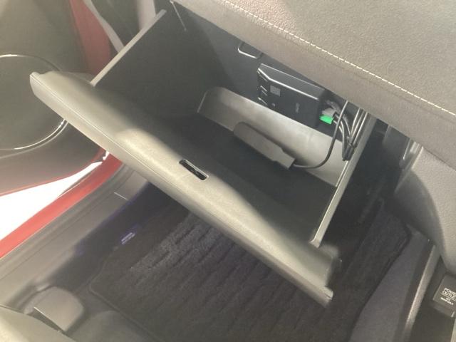 ヴェゼル ハイブリッドＲＳ・ホンダセンシング　レンタカーアップ車　純正メモリーナビ　ドラレコ　ＥＴＣ　ホンダセンシング　シートヒーター　電動シート（49枚目）