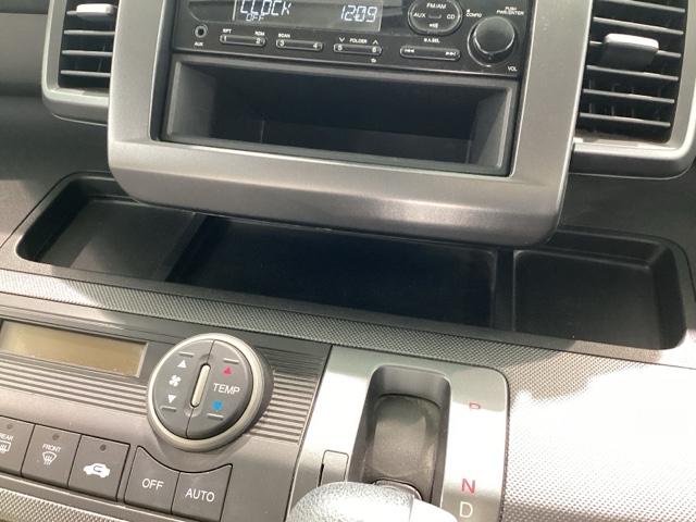 フリード Gジャストセレクション CDオーディオ ETC キーレスキー(30枚目)