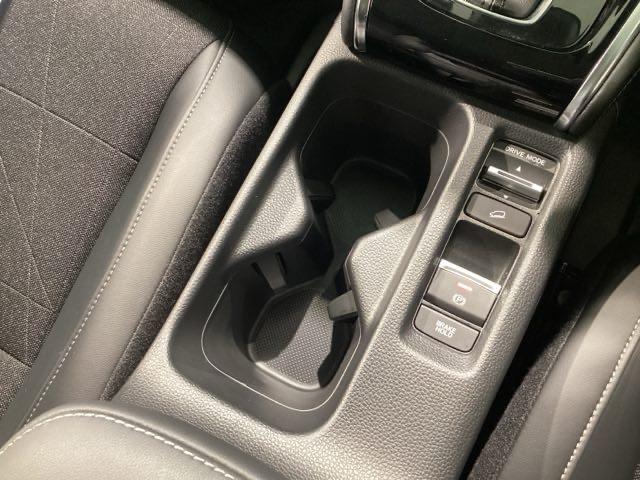 �h���C�u�̃T�|�[�g�A�ԓ��̎��[�X�y�[�X���[�����Ă܂���