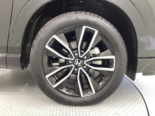 �����A���~�z�C�[�����g���������Ԃɂ҂�����ȃf�U�C���ł��B