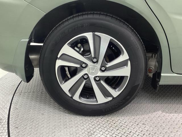 �����A���~�z�C�[�����g���������Ԃɂ҂�����ȃf�U�C���ł��B