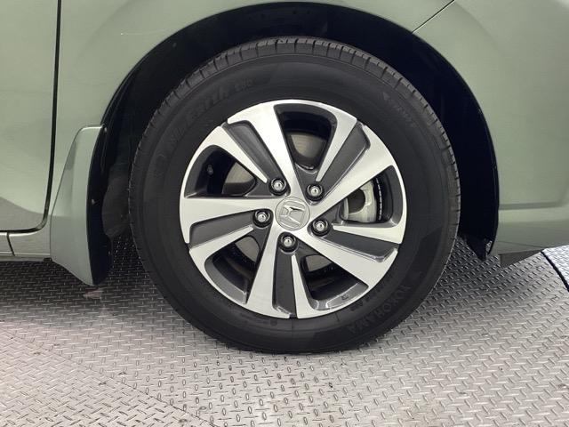 �����A���~�z�C�[�����g���������Ԃɂ҂�����ȃf�U�C���ł��B