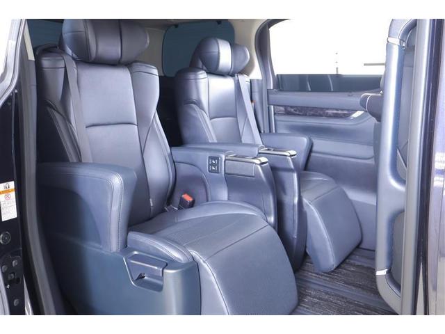 アルファードハイブリッド ＳＲ　Ｃパッケージ　点検記録簿　ワンオナ　バックモニター　オートエアコン　ＬＥＤ　横滑り防止機能　ＡＢＳ　イモビ　ＡＣ１００Ｖ電源　アルミ　ドライブレコーダー　ナビ＆ＴＶ　４ＷＤ　ミュージックプレイヤー接続可　３列シート（16枚目）