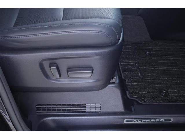 アルファードハイブリッド ＳＲ　Ｃパッケージ　点検記録簿　ワンオナ　バックモニター　オートエアコン　ＬＥＤ　横滑り防止機能　ＡＢＳ　イモビ　ＡＣ１００Ｖ電源　アルミ　ドライブレコーダー　ナビ＆ＴＶ　４ＷＤ　ミュージックプレイヤー接続可　３列シート（31枚目）