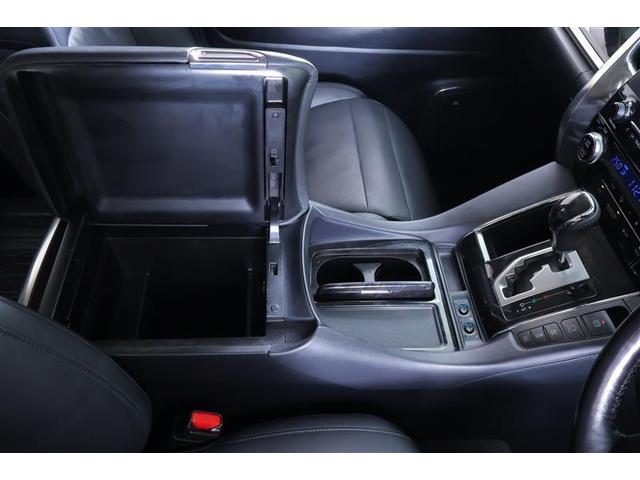 アルファードハイブリッド ＳＲ　Ｃパッケージ　点検記録簿　ワンオナ　バックモニター　オートエアコン　ＬＥＤ　横滑り防止機能　ＡＢＳ　イモビ　ＡＣ１００Ｖ電源　アルミ　ドライブレコーダー　ナビ＆ＴＶ　４ＷＤ　ミュージックプレイヤー接続可　３列シート（33枚目）