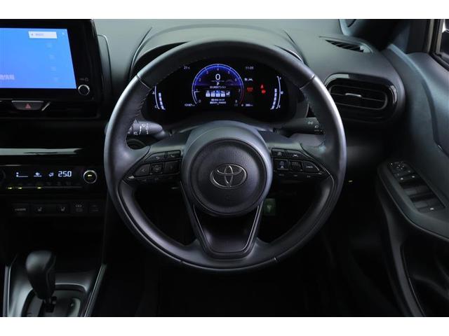 ヤリスクロス Z バックモニタ ワンオーナ 横滑り防止システム イモビ カーテンエアバッグ TV クルーズC エアコン スマートキ- アルミ 地デジ キーフリー パワステ ダブルエアバック LEDヘット エアバッグ(10枚目)