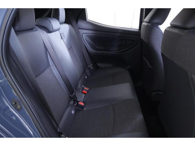 ヤリス ハイブリッドZ TSS キーレス フルセグテレビ オートエアコン バックモニター LEDライト クルコン スマートキー TV ETC ワンオーナー ドライブレコーダー ESC ミュージックプレイヤー接続可 記録簿(16枚目)