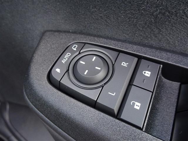 ヤリスクロス Ｚ　バックモニタ　横滑り防止システム　イモビ　カーテンエアバッグ　ＴＶ　クルーズＣ　エアコン　スマートキ－　アルミ　地デジ　キーフリー　パワステ　ダブルエアバック　ＬＥＤヘット　エアバッグ　記録簿有（25枚目）