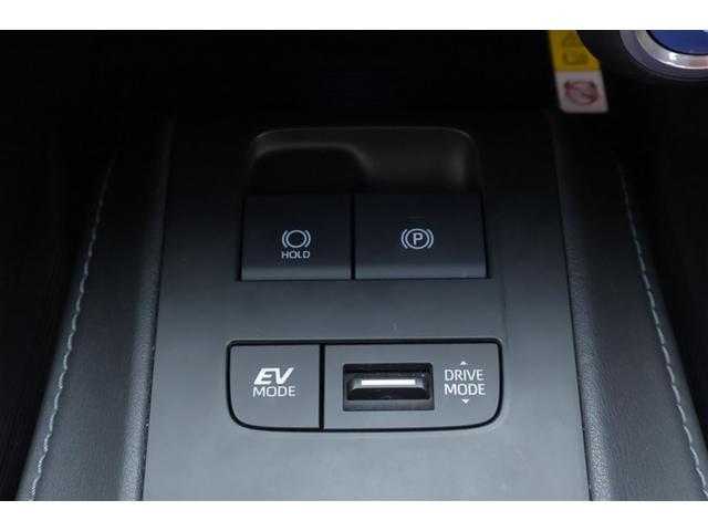 ハリアーハイブリッド Ｚ　ＡＣ１００Ｖ電源　地上デジタル　衝突被害軽減　サイドエアバッグ　ＬＥＤランプ　Ｂモニタ　クルコン　ナビＴＶ　１オーナー　横滑り防止装置　スマートキー　盗難防止システム　ＡＢＳ　アルミ　ＥＴＣ付　ＡＡＣ（9枚目）