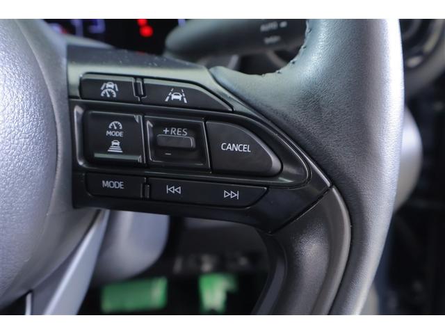 ヤリスクロス ハイブリッドＺ　ドライブレコーダ　インテリジェントキー　アルミホイル　ＬＥＤライト　１オ－ナ－　リアカメラ　クルーズコントロール　整備記録簿　横滑り防止システム　ＴＶ　電動シ－ト　パワステ　オートエアコン　キーフリー（11枚目）