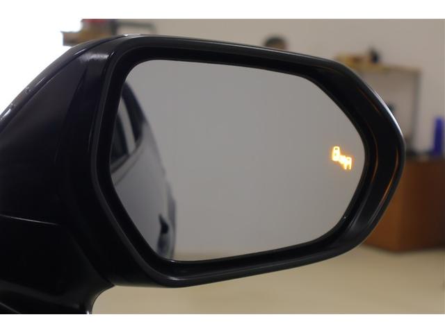 ヤリスクロス ハイブリッドＺ　ドライブレコーダ　インテリジェントキー　アルミホイル　ＬＥＤライト　１オ－ナ－　リアカメラ　クルーズコントロール　整備記録簿　横滑り防止システム　ＴＶ　電動シ－ト　パワステ　オートエアコン　キーフリー（13枚目）