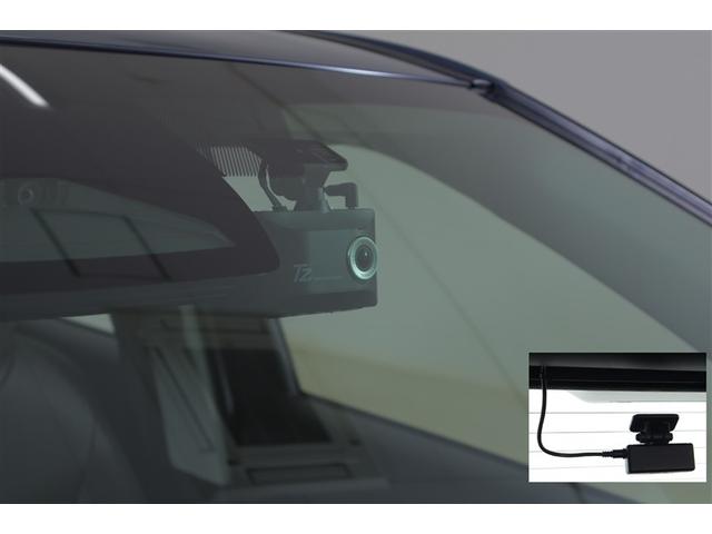 ヤリスクロス ハイブリッドＺ　ドライブレコーダ　インテリジェントキー　アルミホイル　ＬＥＤライト　１オ－ナ－　リアカメラ　クルーズコントロール　整備記録簿　横滑り防止システム　ＴＶ　電動シ－ト　パワステ　オートエアコン　キーフリー（14枚目）