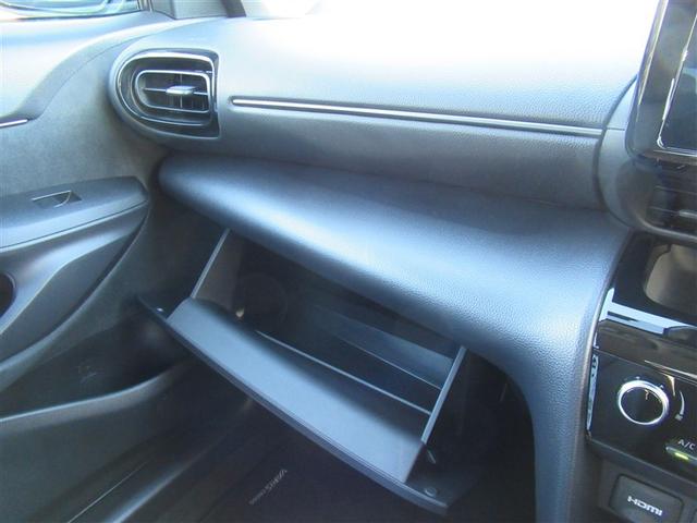 ヤリスクロス ハイブリッドＺ　ドライブレコーダ　インテリジェントキー　アルミホイル　ＬＥＤライト　１オ－ナ－　リアカメラ　クルーズコントロール　整備記録簿　横滑り防止システム　ＴＶ　電動シ－ト　パワステ　オートエアコン　キーフリー（33枚目）