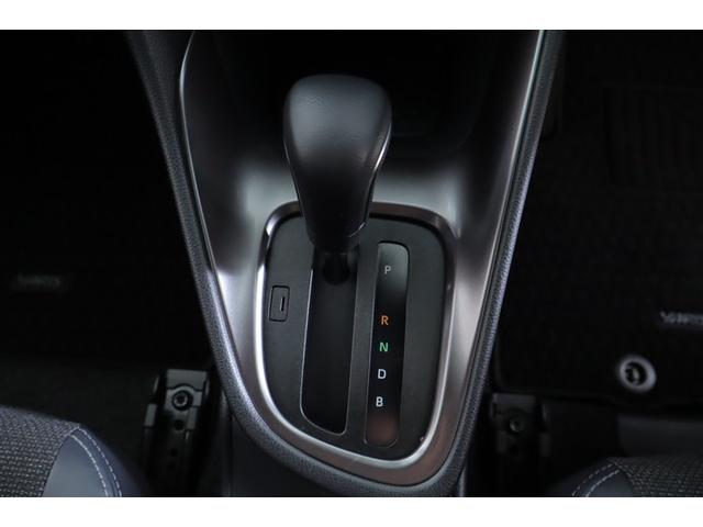 ヤリス ハイブリッドZ TSS キーレス フルセグテレビ オートエアコン バックモニター LEDライト クルコン スマートキー TV ETC ワンオーナー ドライブレコーダー ESC ミュージックプレイヤー接続可 記録簿(8枚目)