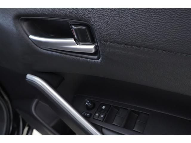 カローラクロス ハイブリッド　Ｚ　ＰＣＳ　フルセグテレビ　ＬＥＤヘッドライト　Ｂカメラ　ナビ・ＴＶ　インテリジェントキー　パワーシート　キーフリー　ドライブレコーダー　アルミホイール　ＡＣ１００Ｖ　ＥＴＣ　盗難防止　オートエアコン（31枚目）