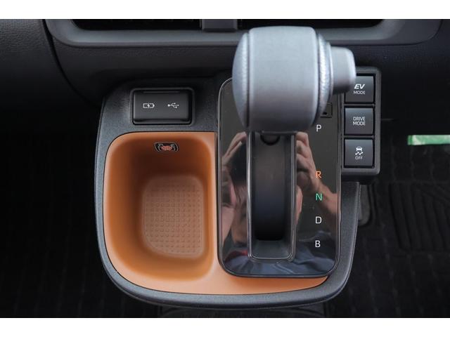 シエンタ ハイブリッドＧ　ウォークスルー　アルミホイール　ＡＢＳ　横滑り防止機能　盗難防止システム　エアバッグ　ワンオーナー　キーレス　ＬＥＤ　オートクルーズコントロール　ドラレコ　記録簿　ミュージックプレイヤー接続可　ＥＴＣ（8枚目）