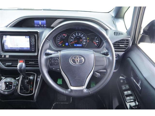 ヴォクシー ＺＳ　煌　地上デジタル　ＴＳＳ　両側パワードア　アイドリングストップ車　パワーウィンド　横滑防止　１オーナ　整備記録簿　ＤＶＤ可　盗難防止装置　スマートエントリー　Ｂカメラ　ＬＥＤヘッドライト　メモリーナビ（10枚目）