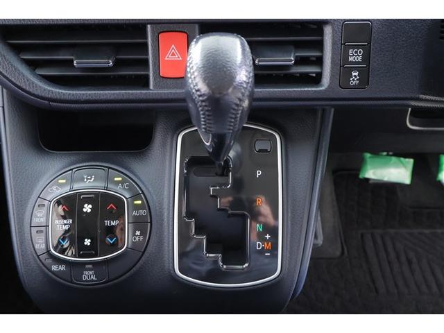 ヴォクシー ＺＳ　両電動スライドドア　地デジ　盗難防止システム　オートエアコン　ダブルエアバッグ　ＤＶＤ再生可　ＥＴＣ　ＬＥＤヘッドライト　キーレスエントリー　メモリーナビ　ナビＴＶ　３列シート　リアオートエアコン（10枚目）