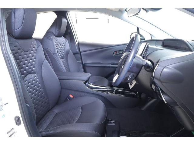 プリウスＰＨＶ Ａ　地デジＴＶ　盗難防止　メモリ－ナビ　エアコン　メディアプレイヤー接続　サイドエアバッグ　オートクルーズ　ＬＥＤランプ　ＥＴＣ付き　キーフリー　ナビＴＶ　スマートキー　ドラレコ　アルミホイール　ＡＢＳ（15枚目）