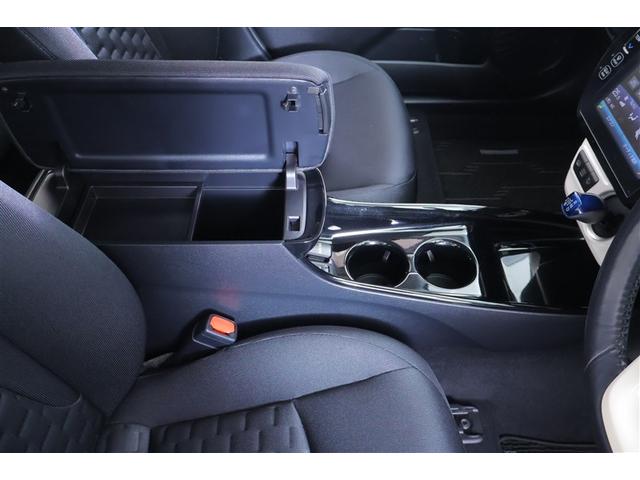 プリウスＰＨＶ Ａ　地デジＴＶ　盗難防止　メモリ－ナビ　エアコン　メディアプレイヤー接続　サイドエアバッグ　オートクルーズ　ＬＥＤランプ　ＥＴＣ付き　キーフリー　ナビＴＶ　スマートキー　ドラレコ　アルミホイール　ＡＢＳ（30枚目）