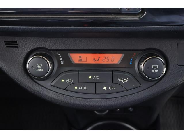 ヴィッツ ハイブリッドＦ　衝突軽減　ＬＥＤヘッドランプ　横滑り防止機能　盗難防止装置　スマートキー＆プッシュスタート　キーレス　ワンセグＴＶ　ＥＴＣ車載器　バックモニター　記録簿　エアコン　パワーステアリング　ＡＢＳ（8枚目）