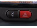 電動スライドドアのスイッチです。車内からもスイッチひとつでラクにドアの開閉できますよ♪