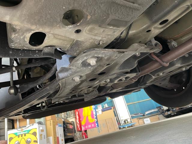 プント 2万キロ代・車検9年11月まで・サンルーフ・修復歴無し・禁煙車・グー鑑定車・ジウジアーロ・デュアロジック・セレスピード・FCAイタリー・(13枚目)