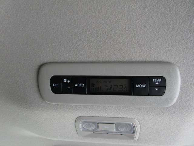 セレナ 1.4 e-4ORCE ハイウェイスターV 4WD 12.3インチ日産コネクトナビ・後席モニター レーンキープアシスト LED アラウンドモニター フルオートエアコン ETC 4WD 両側パワースライドドア インテリジェントクルーズ 踏み間違い衝突防止(31枚目)