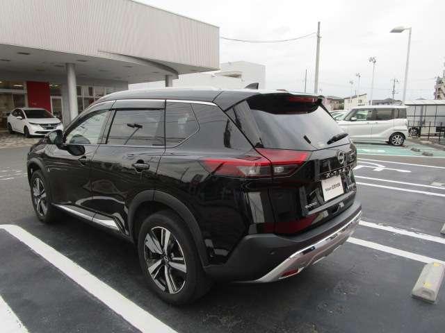 エクストレイル １．５　Ｇ　ｅ－４ＯＲＣＥ　４ＷＤ　１２．３インチコネクトナビ・アラウンドビュー　１オーナー　パークアシスト　ＬＥＤヘッドランプ　ナビＴＶ　スマートキー　レーダークルーズ　ＬＫＡ　キーフリー　ＥＴＣ　４ＷＤ　アルミホイール　メモリーナビ　記録簿　ドライブレコーダー　バックカメラ（6枚目）