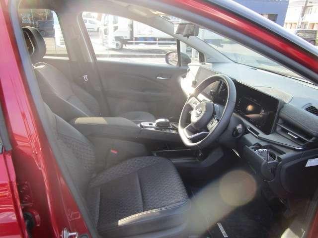 オーラ 1.2 G 日産コネクトナビ・プロパイロット 自動(被害軽減)ブレーキ 試乗車アップ LED LKA サイドカメラ ETC カーテンエアバッグ イモビライザー アルミホイール 禁煙 インテリジェントキー パワーウィンドウ ワンオーナー ナビTV(13枚目)