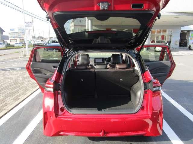 オーラ 1.2 G 日産コネクトナビ・プロパイロット 自動(被害軽減)ブレーキ 試乗車アップ LED LKA サイドカメラ ETC カーテンエアバッグ イモビライザー アルミホイール 禁煙 インテリジェントキー パワーウィンドウ ワンオーナー ナビTV(17枚目)